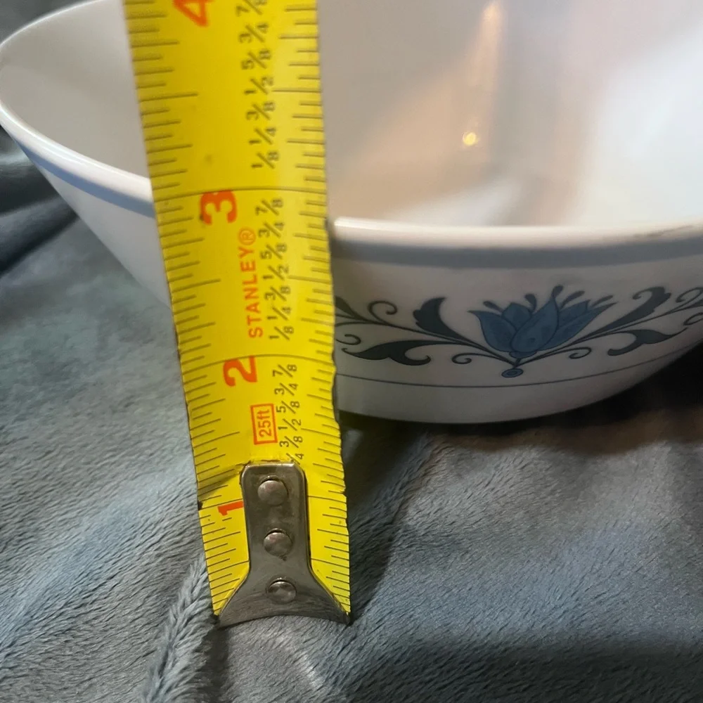 NORITAKE BLUE HAVEN VINTAGE SERVING BOWL 8.5 “ progression china